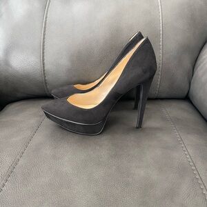 Women’s Jessica Simpson "Venisse" platform pumps suede-like 5 inchheels Size-7.5